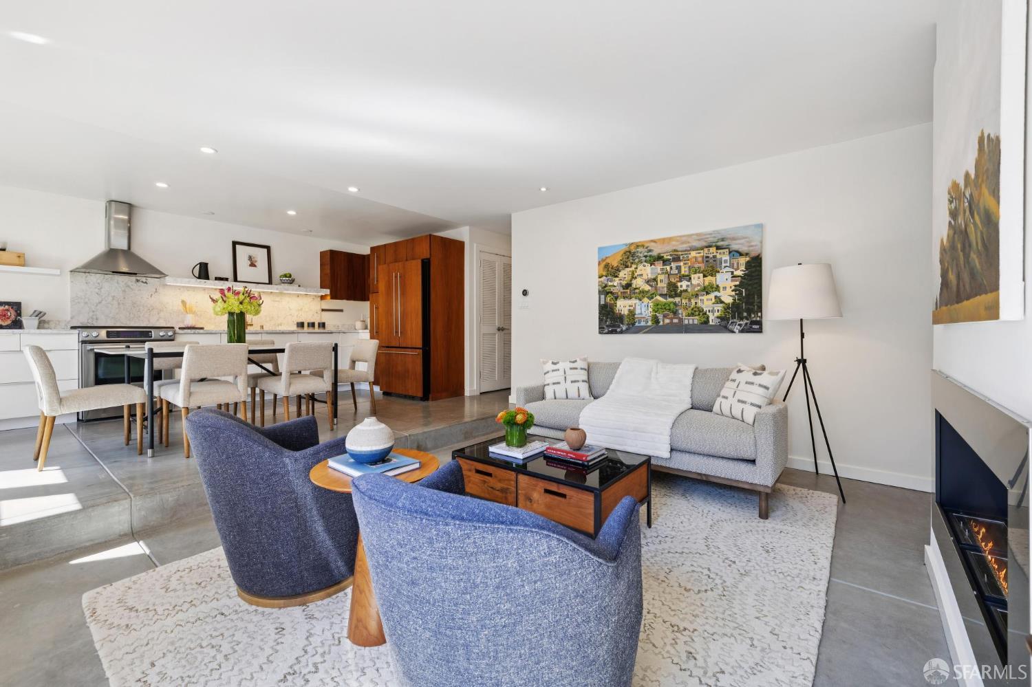 Photo #2: 425071830 Listing 