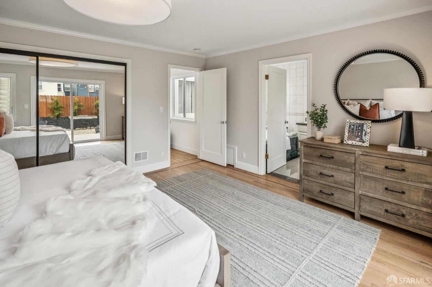 Detail Gallery Image 21 of 51 For 2430 33rd Ave, San Francisco,  CA 94116 - 5 Beds | 3 Baths