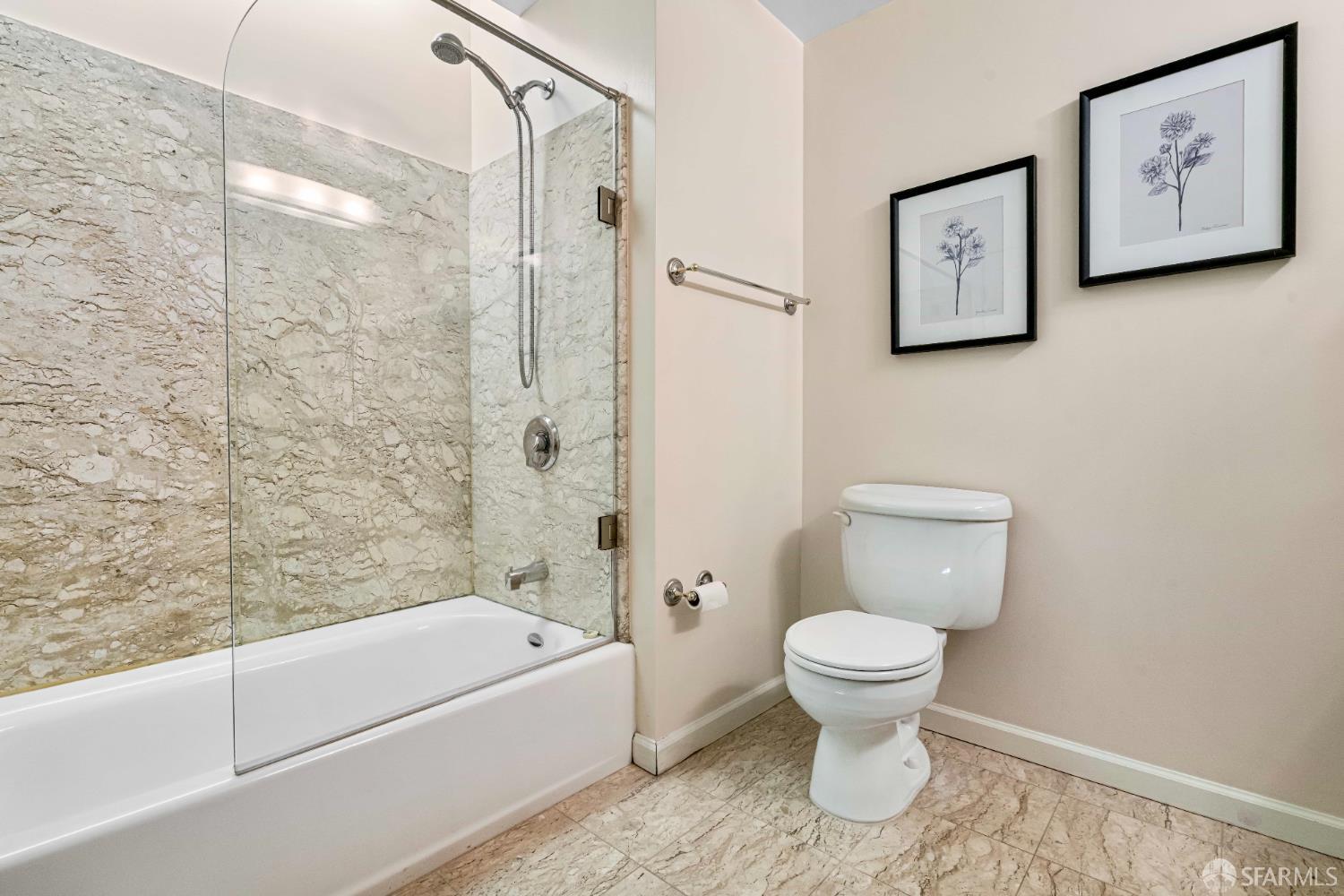 Detail Gallery Image 23 of 46 For 140 South Van Ness Ave #704,  San Francisco,  CA 94103 - 2 Beds | 2 Baths