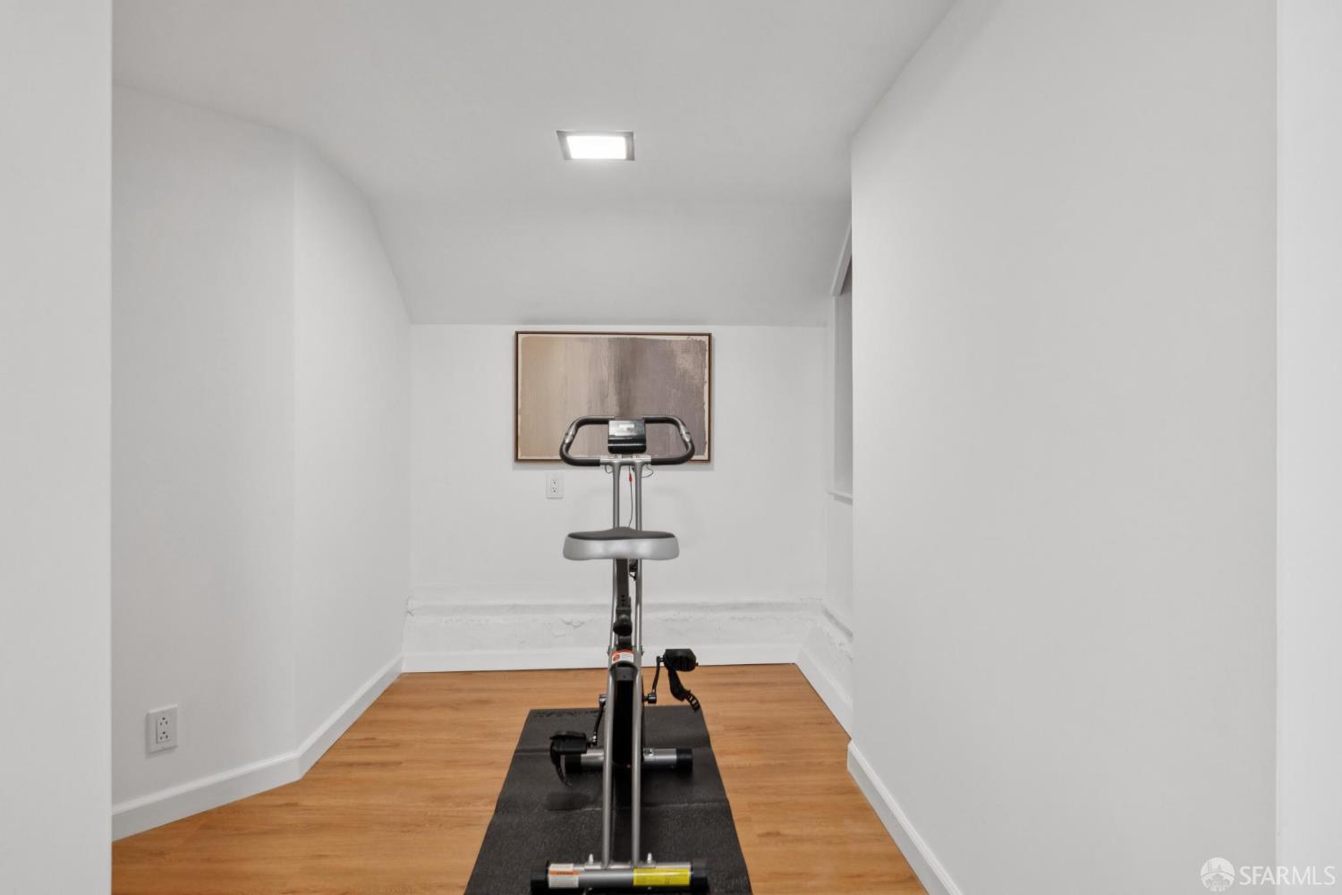 Detail Gallery Image 77 of 93 For 3668 Sacramento St, San Francisco,  CA 94118 - – Beds | – Baths