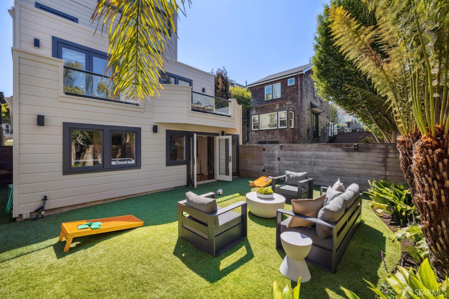 Detail Gallery Image 66 of 85 For 1638 Lake St, San Francisco,  CA 94121 - 4 Beds | 3/1 Baths