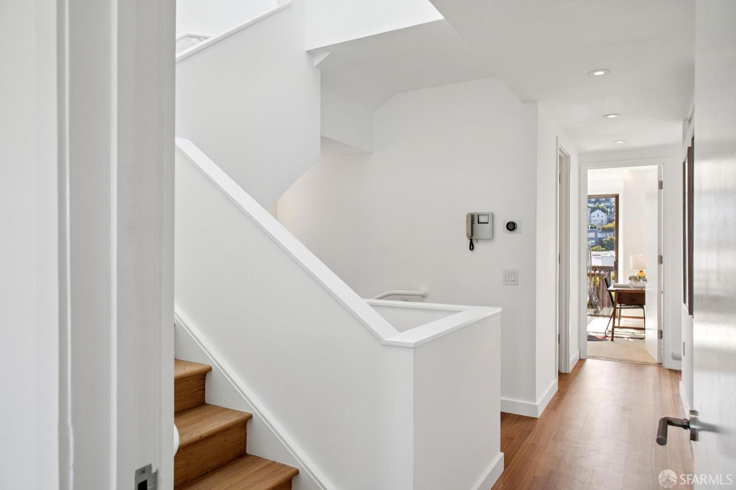Photo #12: 425059307 Listing: Photo #12