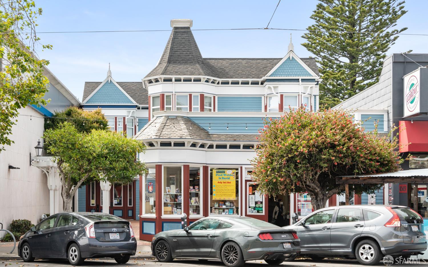 Detail Gallery Image 34 of 41 For 71 Panorama Dr, San Francisco,  CA 94131 - 4 Beds | 2/1 Baths