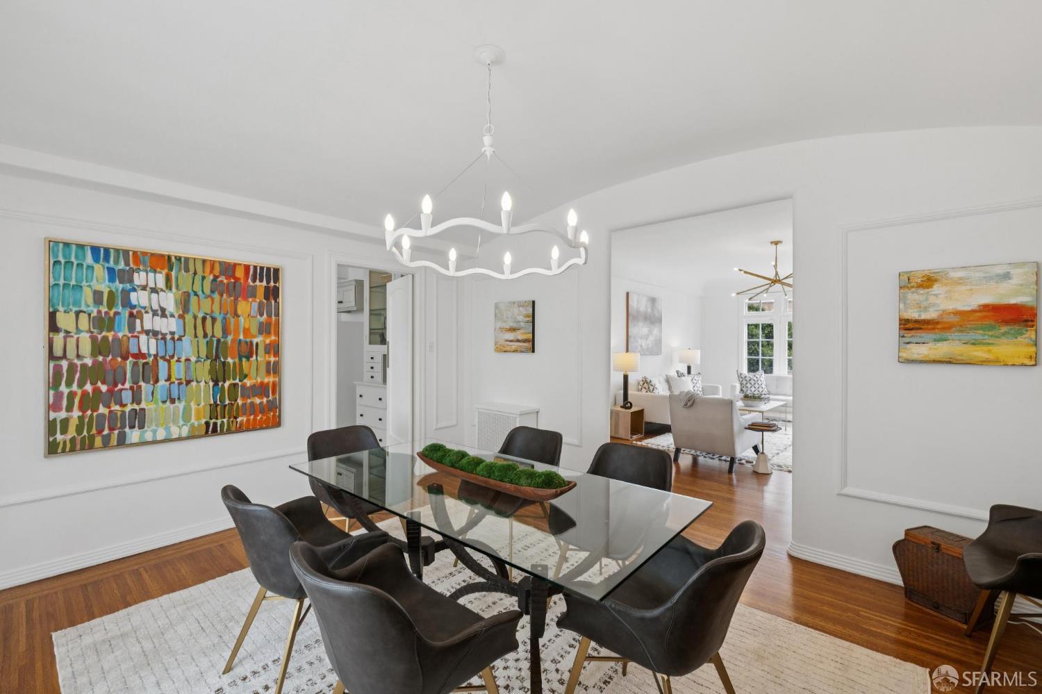 Photo #11: 425071953 Listing: Photo #11