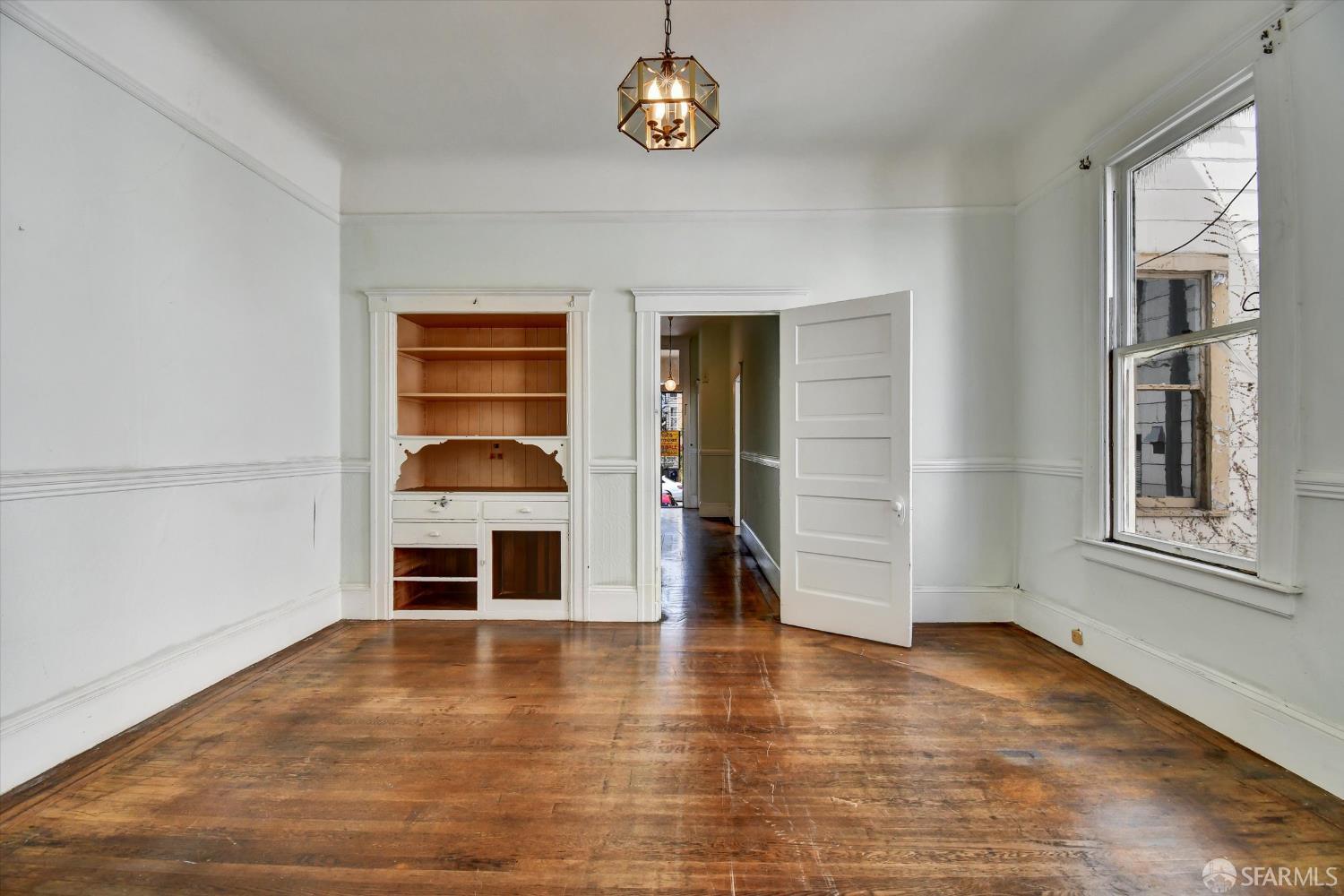 Detail Gallery Image 12 of 71 For 2711 Harrison St, San Francisco,  CA 94110 - – Beds | – Baths