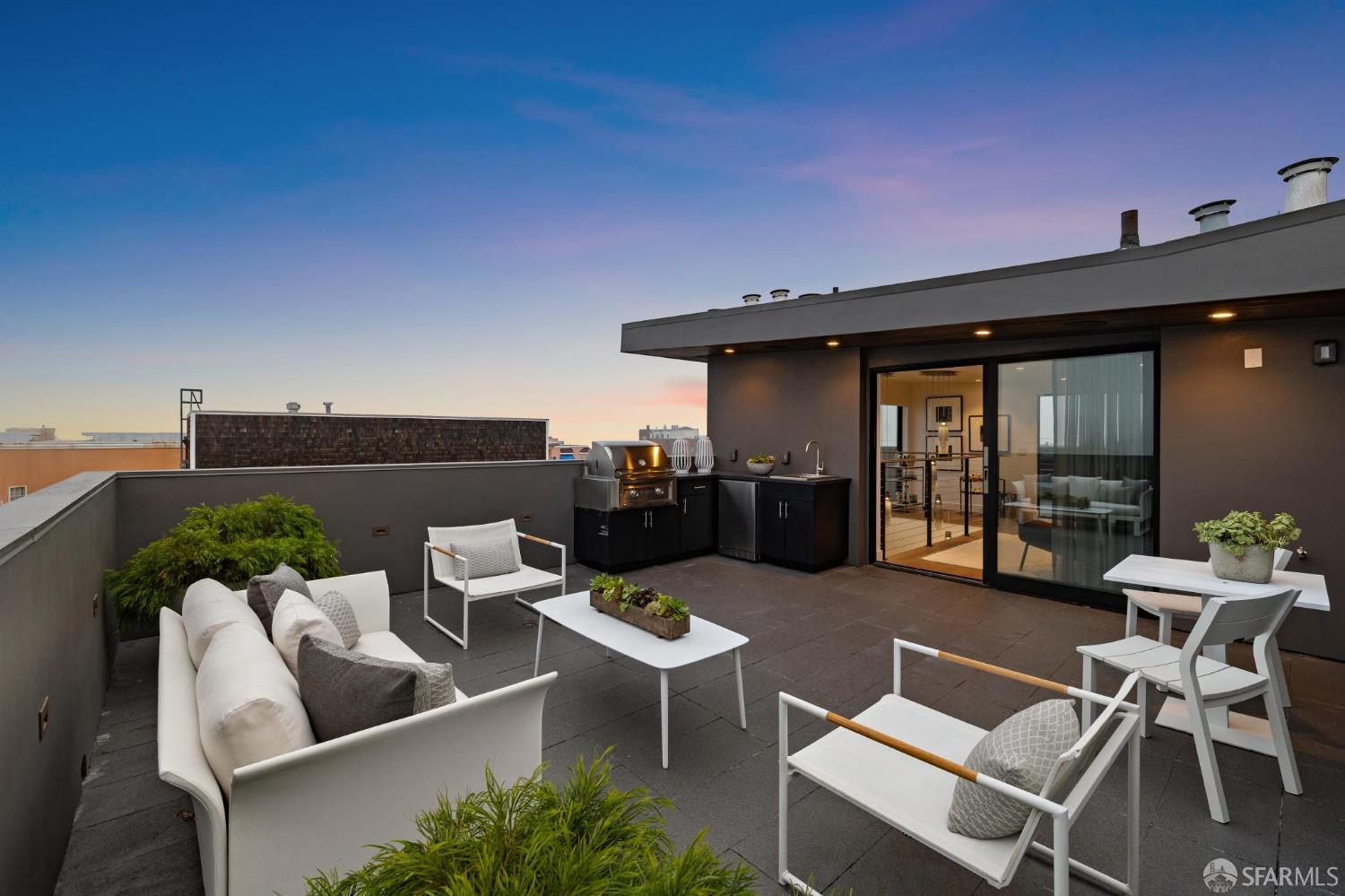 Detail Gallery Image 55 of 62 For 531 33rd Ave, San Francisco,  CA 94121 - 5 Beds | 4/1 Baths