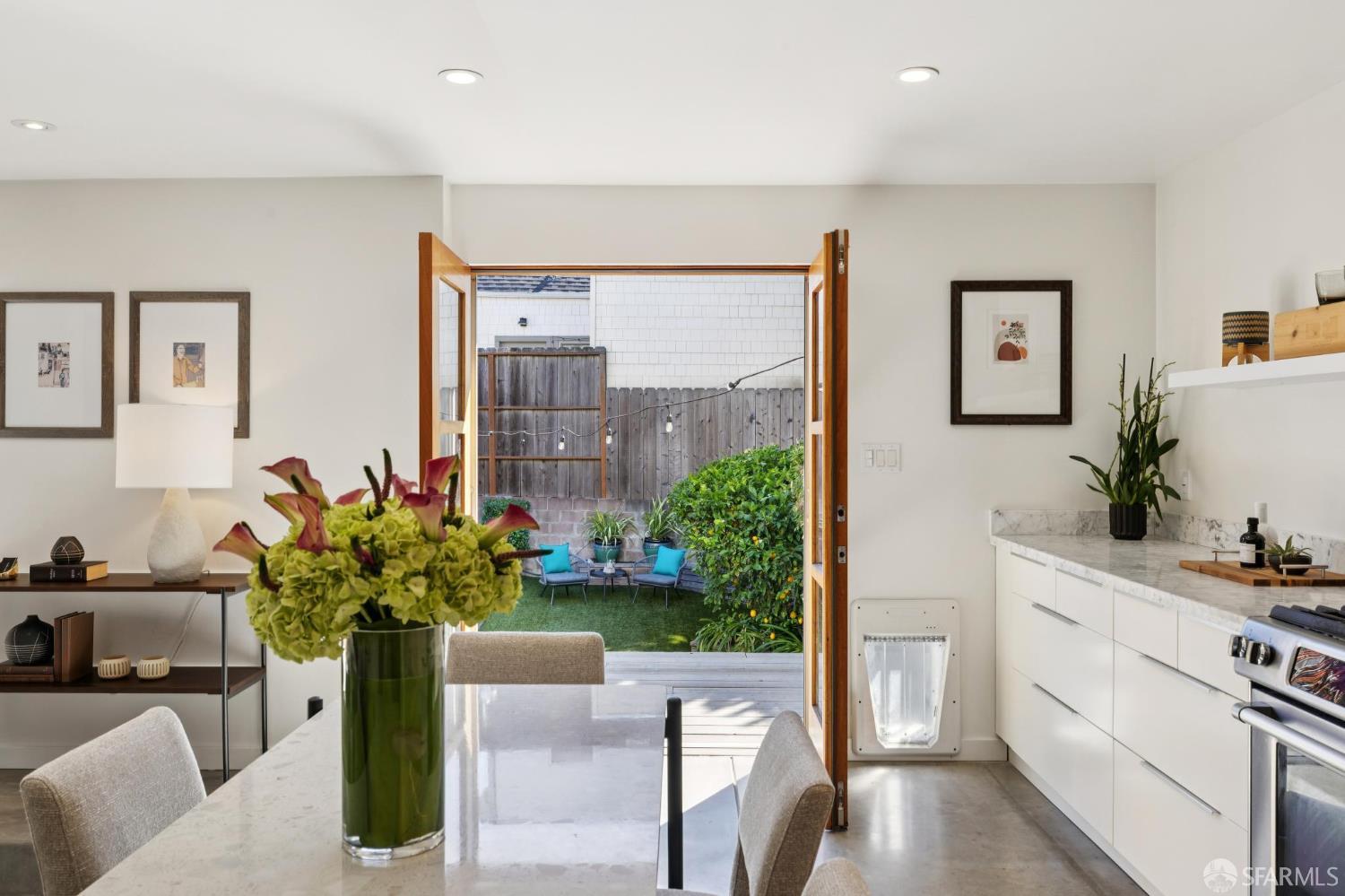 Photo #11: 425071830 Listing: Photo #11