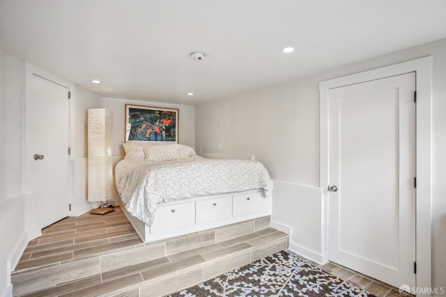 Detail Gallery Image 43 of 47 For 2550 Greenwich St, San Francisco,  CA 94123 - 4 Beds | 3/1 Baths