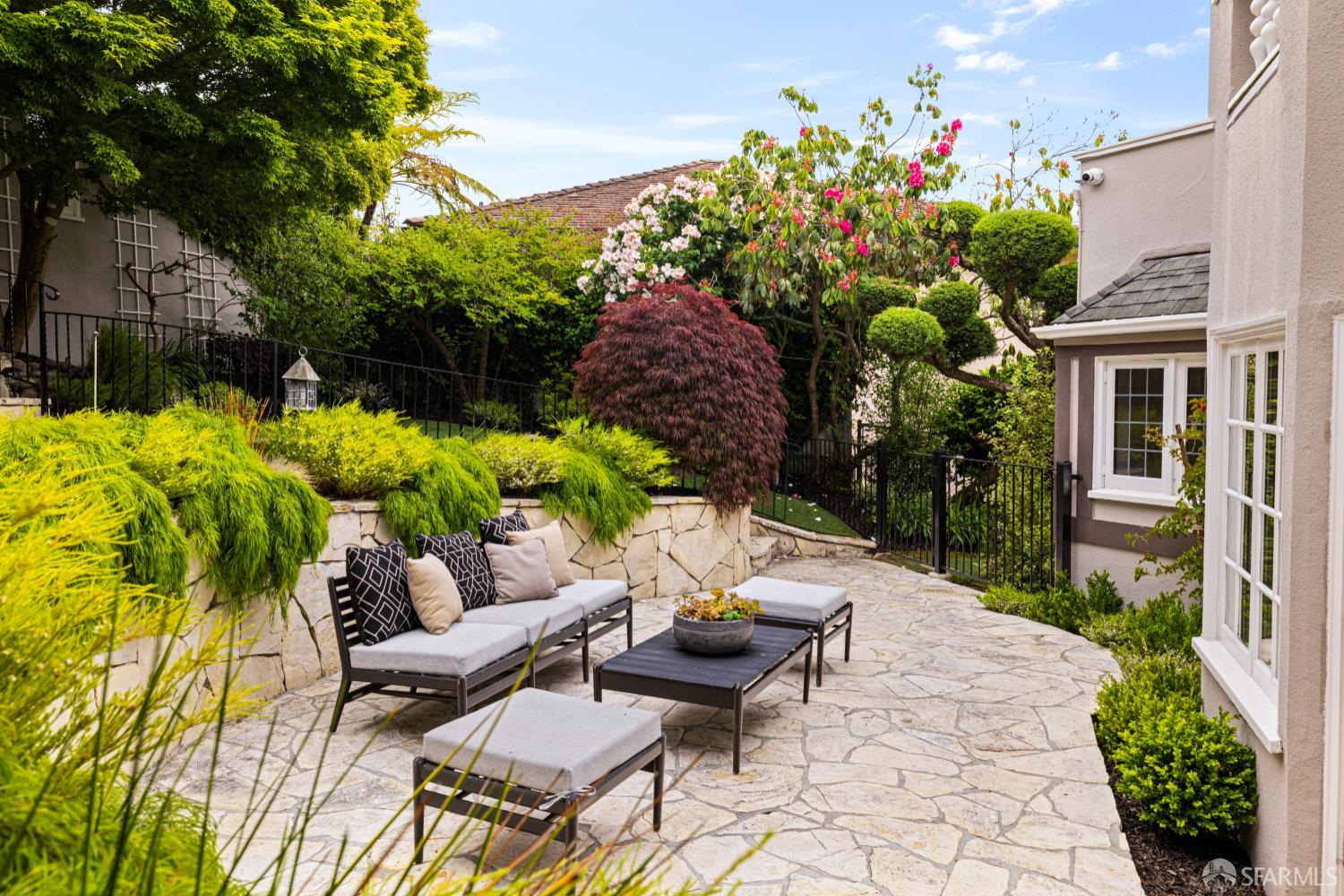 Detail Gallery Image 25 of 64 For 73 Santa Paula Ave, San Francisco,  CA 94127 - 3 Beds | 4/1 Baths