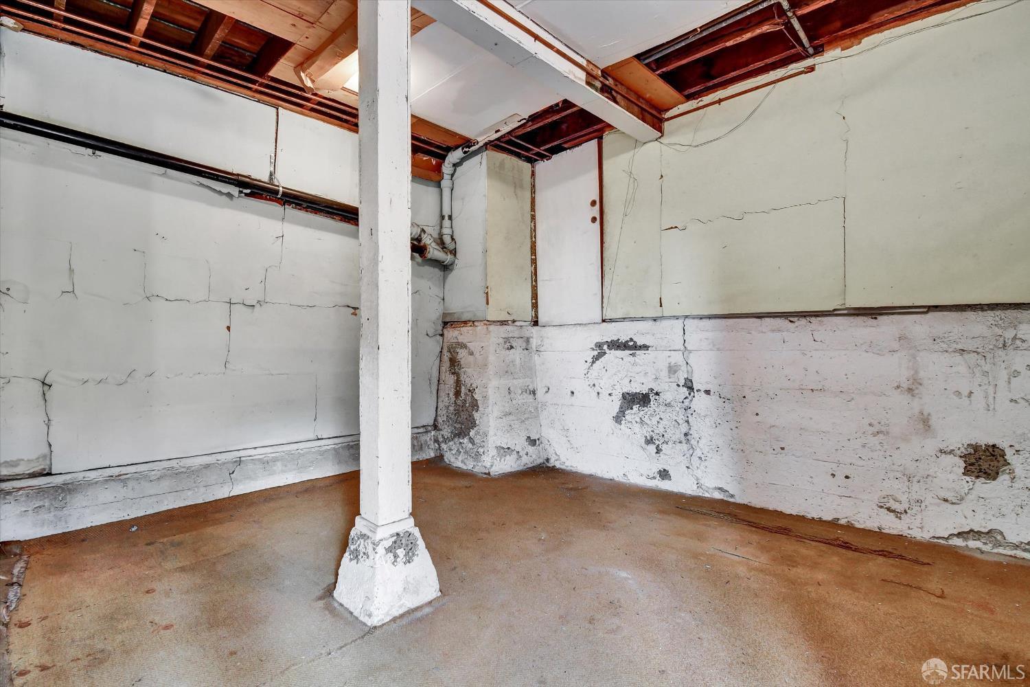 Detail Gallery Image 39 of 71 For 2711 Harrison St, San Francisco,  CA 94110 - – Beds | – Baths