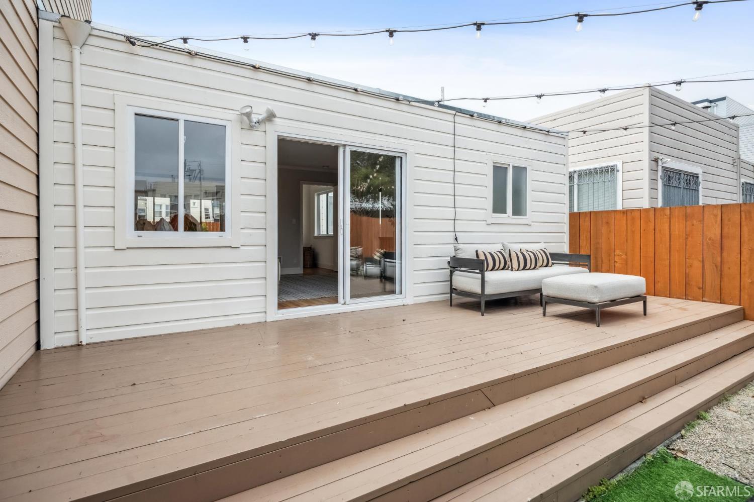 Detail Gallery Image 33 of 51 For 2430 33rd Ave, San Francisco,  CA 94116 - 5 Beds | 3 Baths