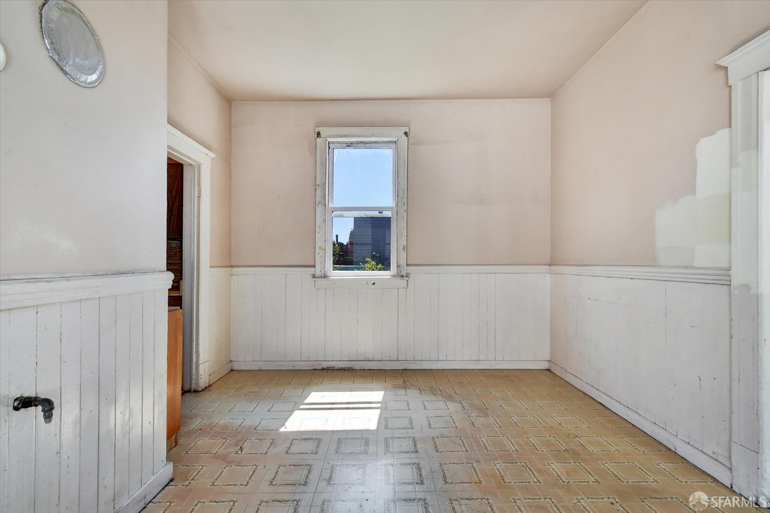 Detail Gallery Image 62 of 71 For 2711 Harrison St, San Francisco,  CA 94110 - – Beds | – Baths
