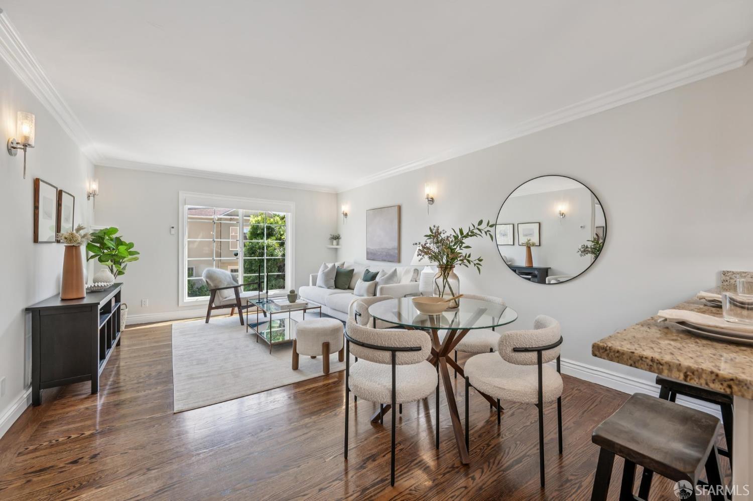 Detail Gallery Image 6 of 72 For 330 Los Palmos Dr, San Francisco,  CA 94127 - 3 Beds | 2 Baths