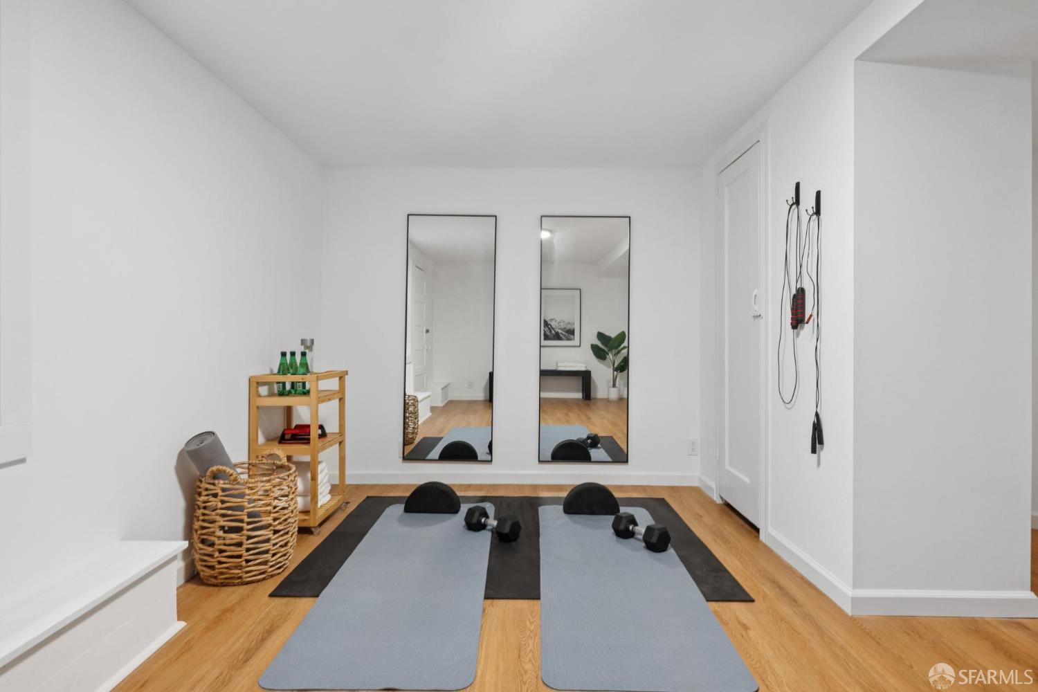 Detail Gallery Image 75 of 93 For 3668 Sacramento St, San Francisco,  CA 94118 - – Beds | – Baths