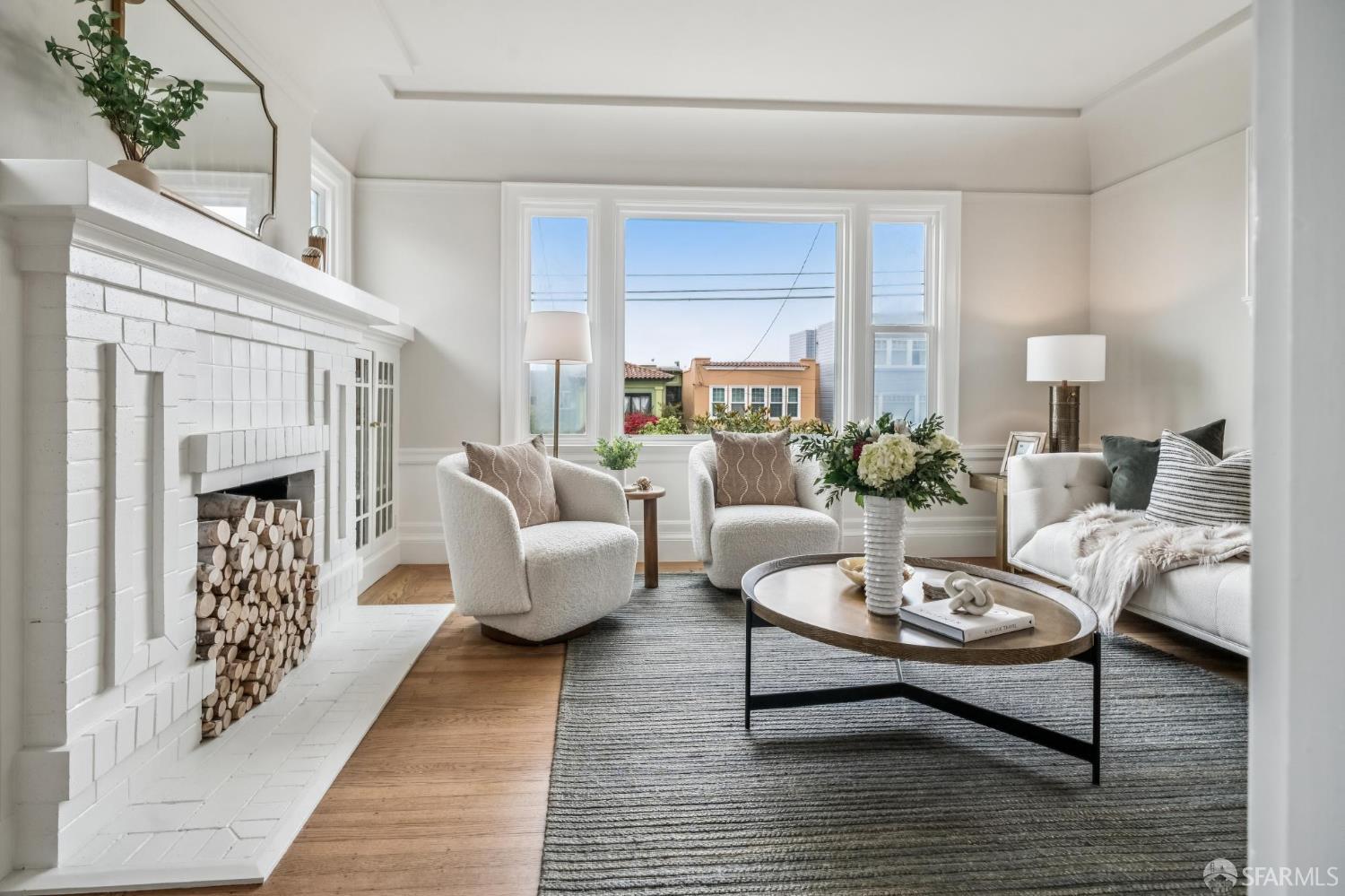 Detail Gallery Image 7 of 51 For 2430 33rd Ave, San Francisco,  CA 94116 - 5 Beds | 3 Baths
