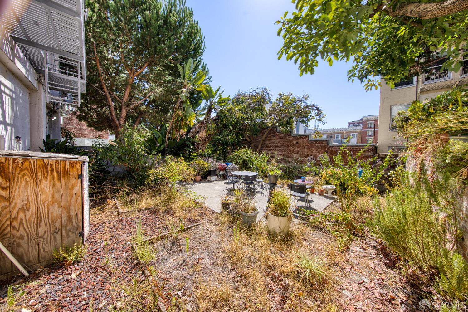 Detail Gallery Image 7 of 9 For 1053 Bush St, San Francisco,  CA 94109 - – Beds | – Baths