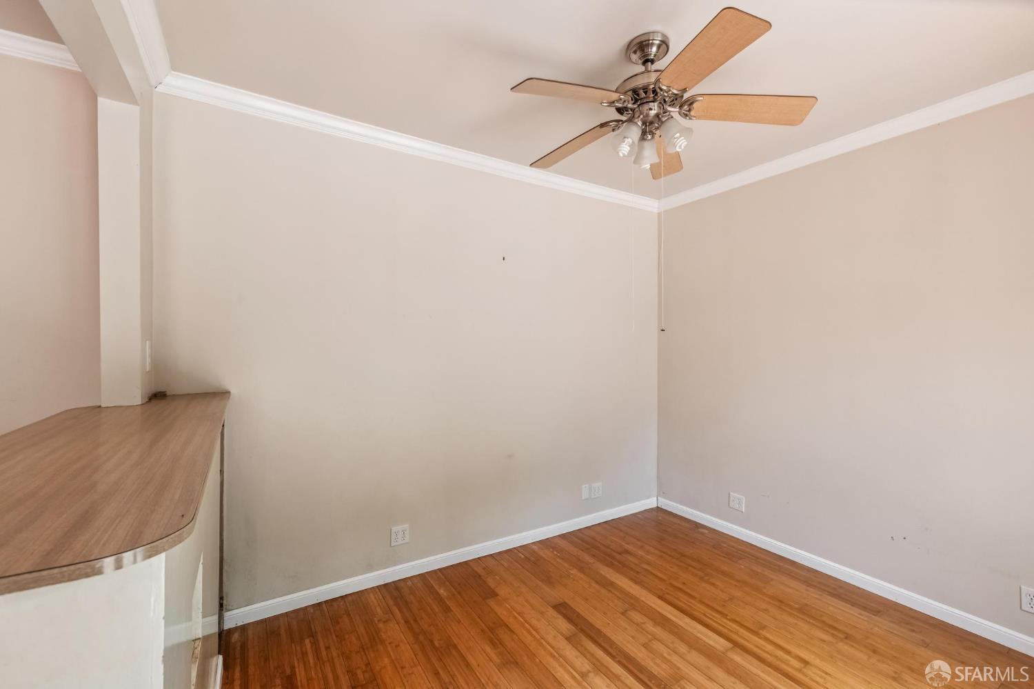 Detail Gallery Image 12 of 31 For 1151 Eastmoor Rd, Burlingame,  CA 94010 - 2 Beds | 1 Baths