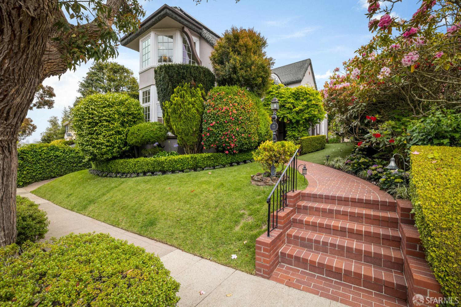 Detail Gallery Image 2 of 64 For 73 Santa Paula Ave, San Francisco,  CA 94127 - 3 Beds | 4/1 Baths