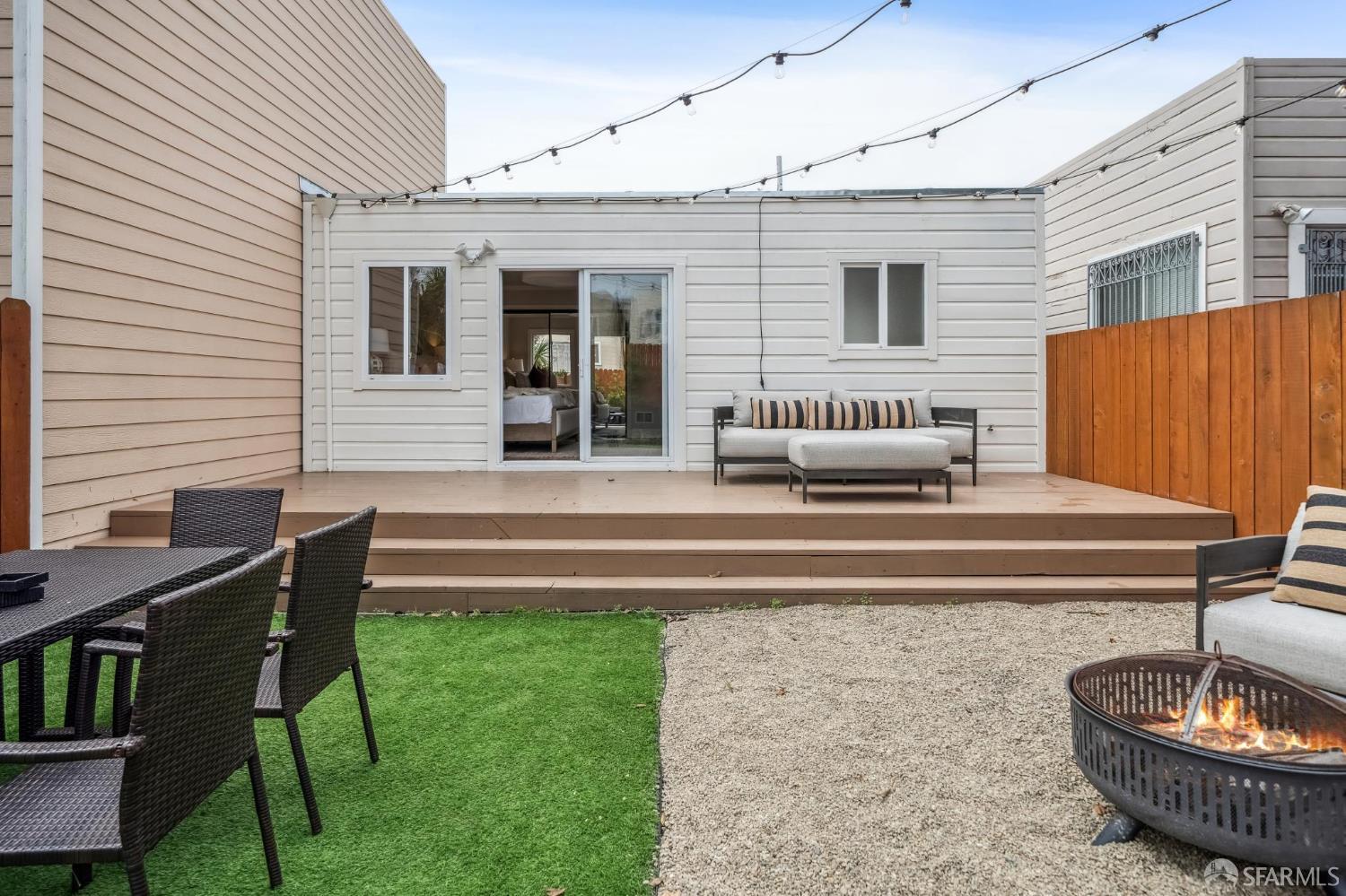 Detail Gallery Image 32 of 51 For 2430 33rd Ave, San Francisco,  CA 94116 - 5 Beds | 3 Baths