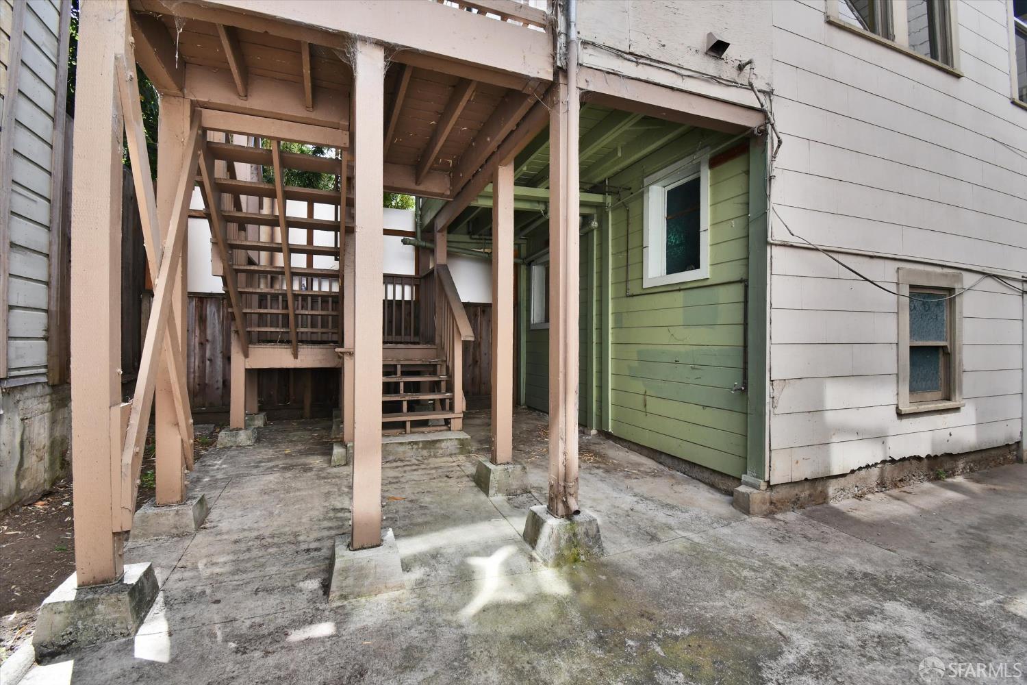 Detail Gallery Image 34 of 71 For 2711 Harrison St, San Francisco,  CA 94110 - – Beds | – Baths