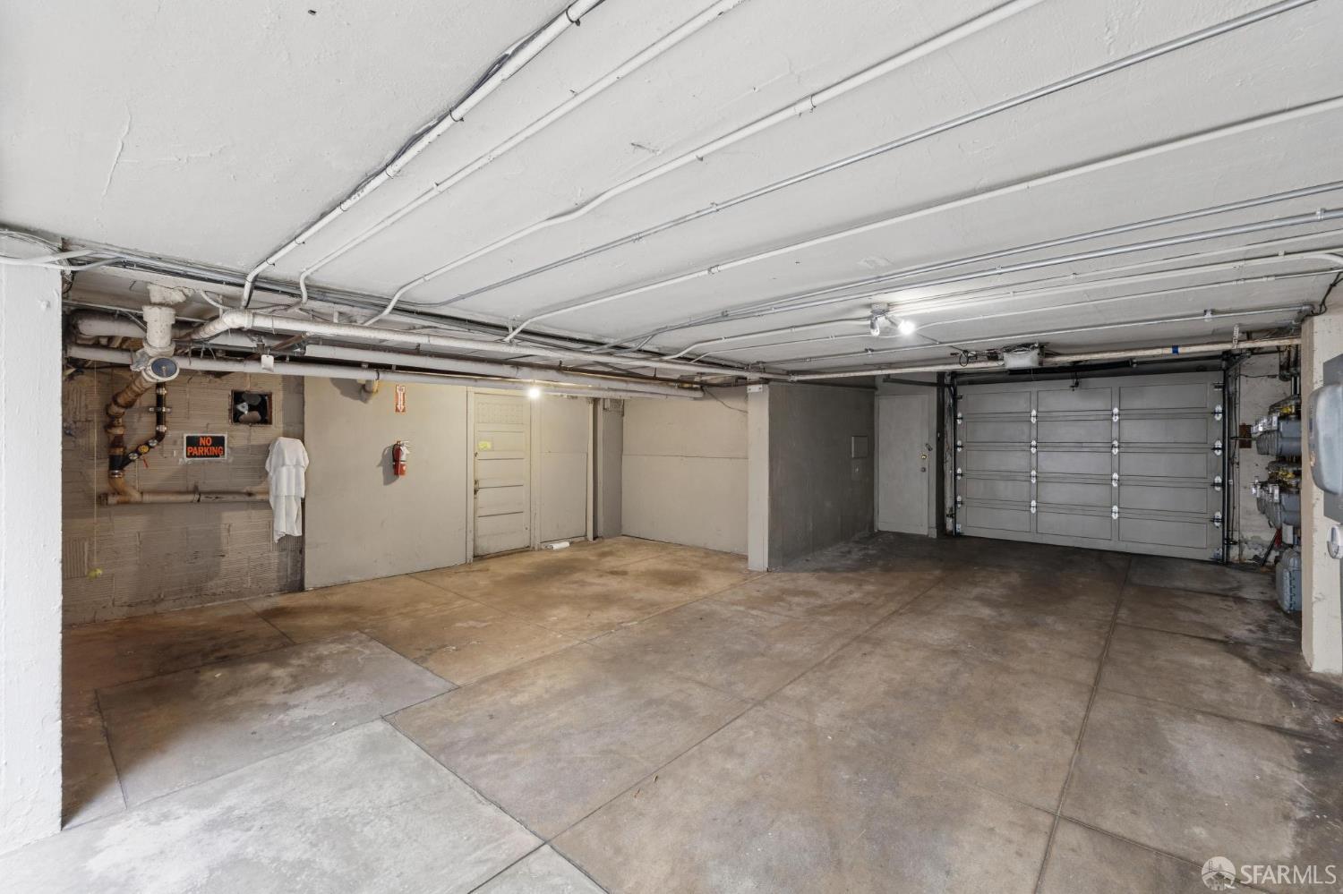 Photo #31: 425071953 Listing: Photo #31