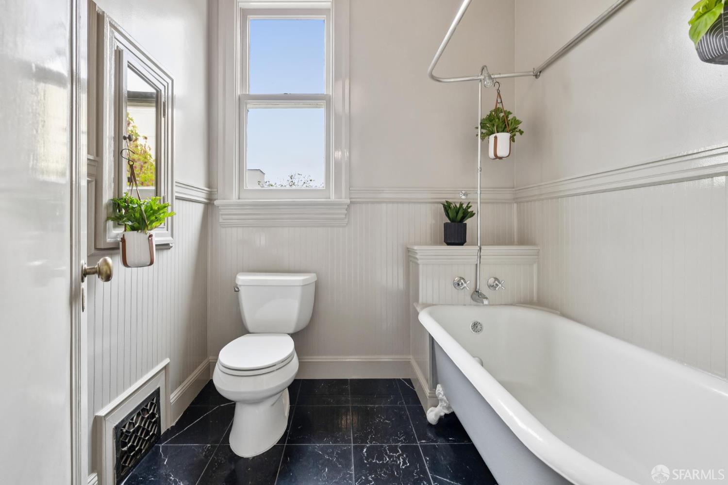 Detail Gallery Image 57 of 82 For 38 Presidio Ter, San Francisco,  CA 94118 - 5 Beds | 3/1 Baths