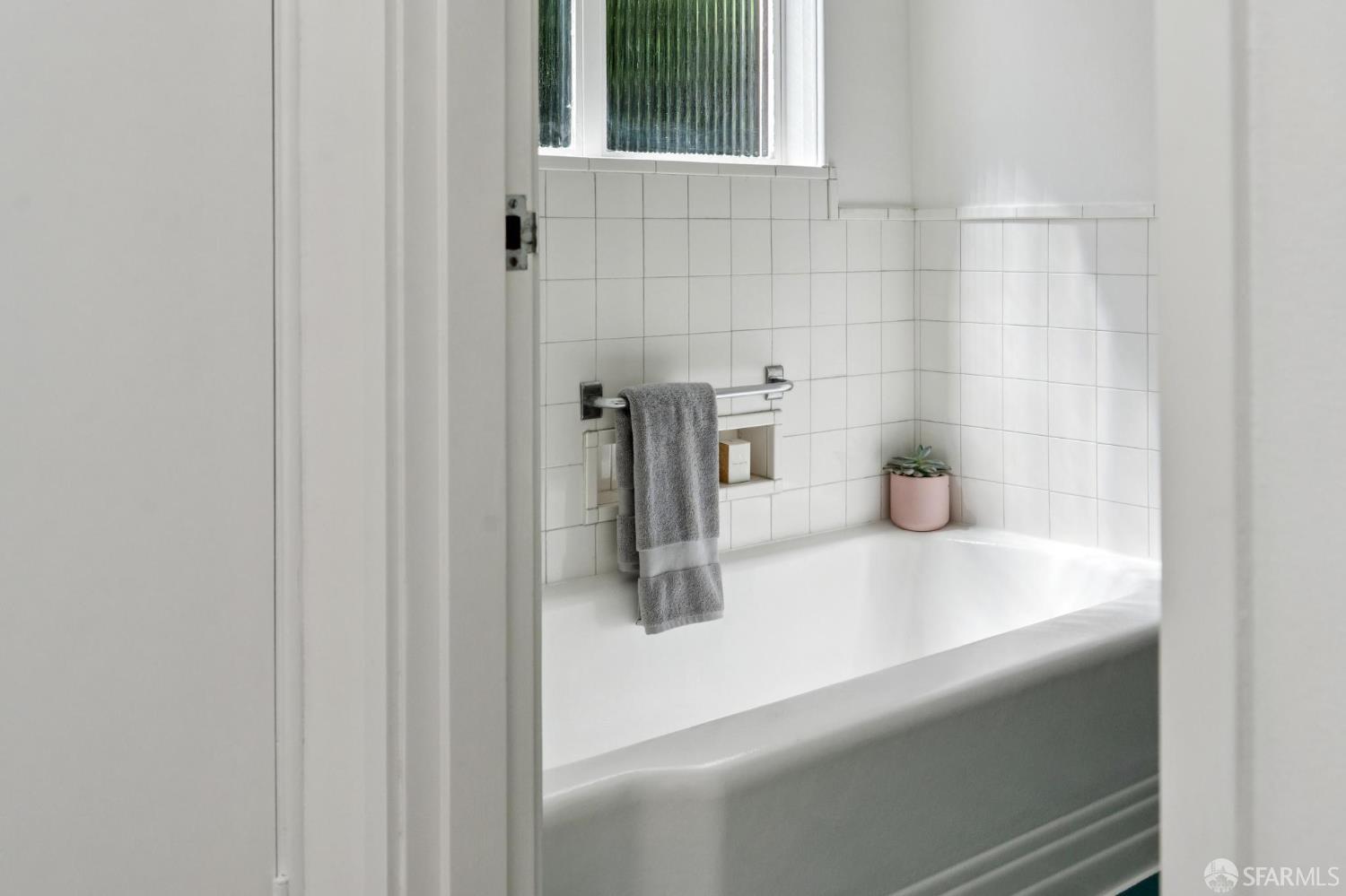 Detail Gallery Image 22 of 40 For 750 Francisco St, San Francisco,  CA 94133 - 1 Beds | 1 Baths
