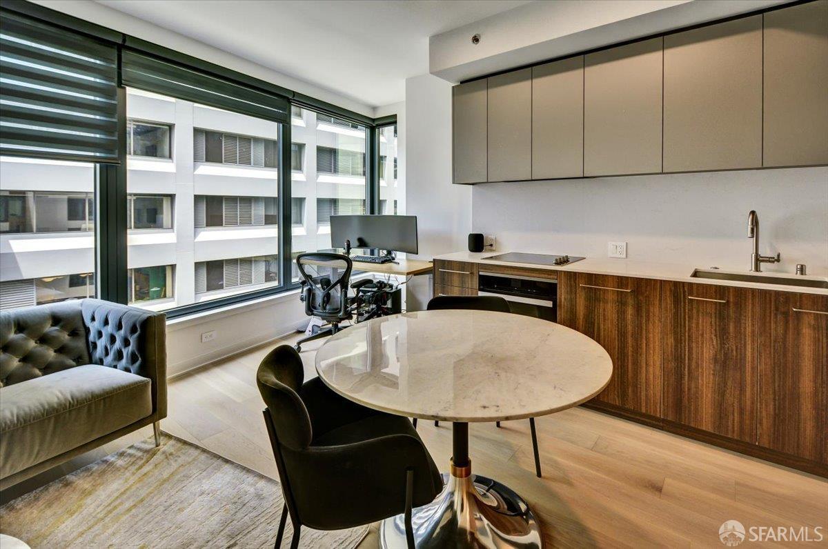Detail Gallery Image 3 of 34 For 280 Spear St 4q,  San Francisco,  CA 94105 - 1 Beds | 1 Baths