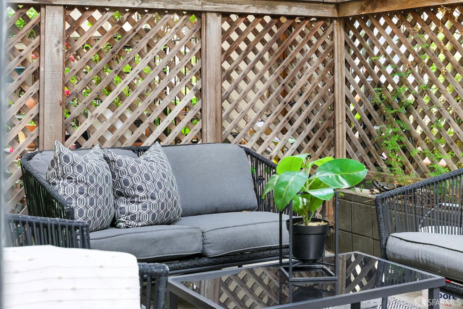 Photo #35: 425072350 Listing: Photo #35