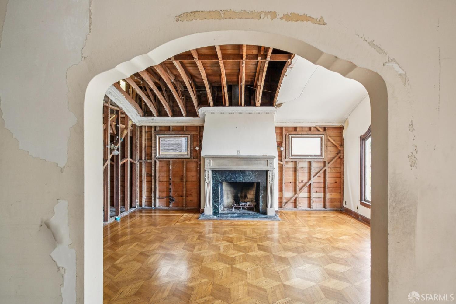 Detail Gallery Image 12 of 77 For 110 Forest Side Ave, San Francisco,  CA 94127 - 4 Beds | 3 Baths