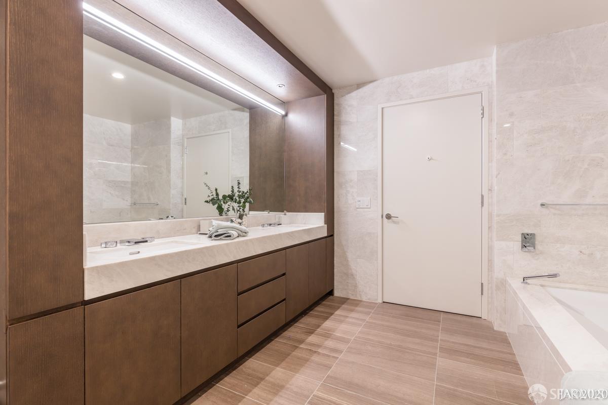 Detail Gallery Image 5 of 46 For 488 Folsom St #4102,  San Francisco,  CA 94105 - 3 Beds | 3 Baths