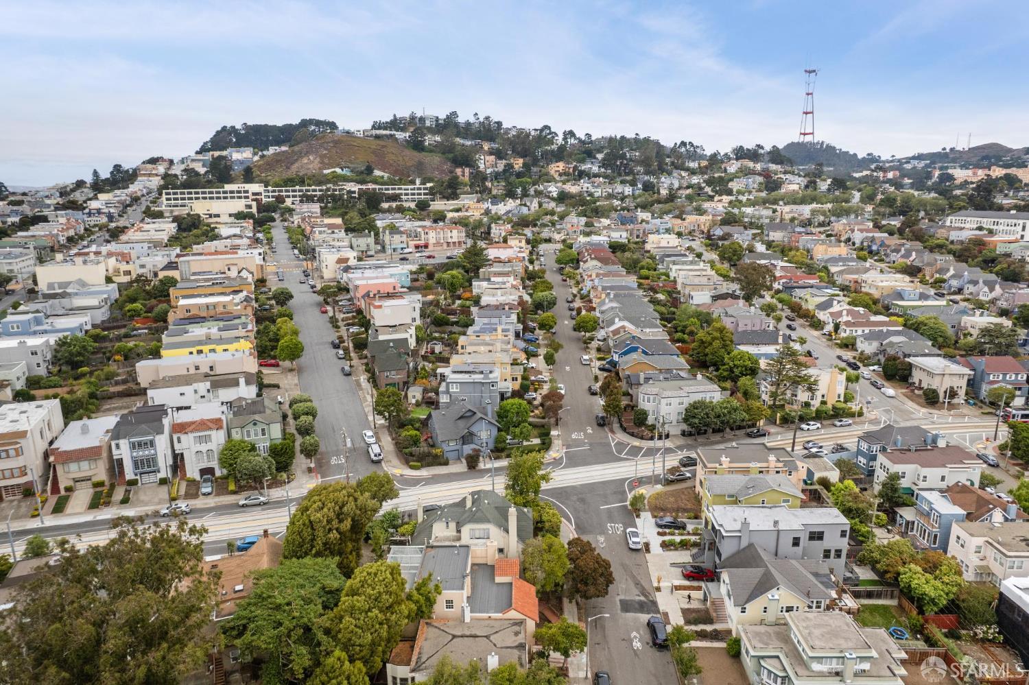 Detail Gallery Image 8 of 77 For 110 Forest Side Ave, San Francisco,  CA 94127 - 4 Beds | 3 Baths