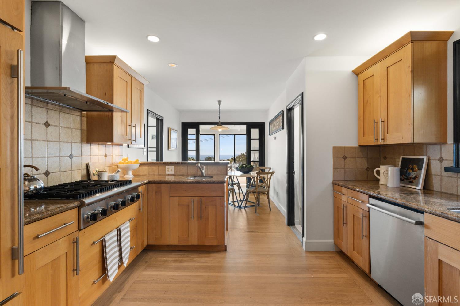 Detail Gallery Image 20 of 46 For 92 San Pablo Ave, San Francisco,  CA 94127 - 4 Beds | 3 Baths