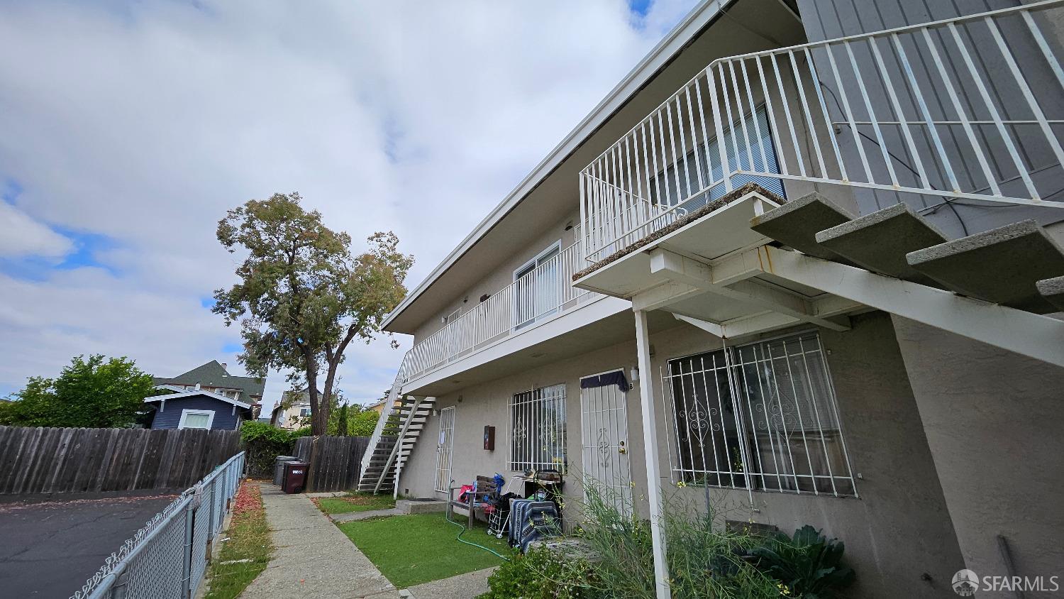 Detail Gallery Image 3 of 13 For 2169 48th Ave, Oakland,  CA 94601 - – Beds | – Baths