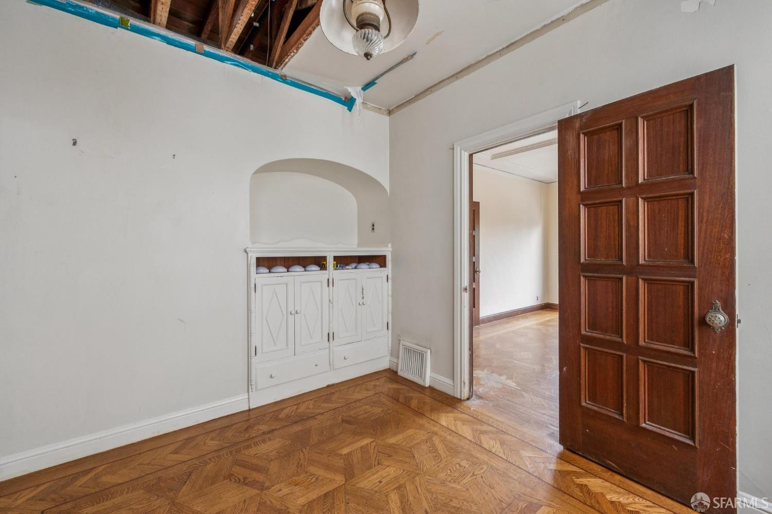 Detail Gallery Image 23 of 77 For 110 Forest Side Ave, San Francisco,  CA 94127 - 4 Beds | 3 Baths
