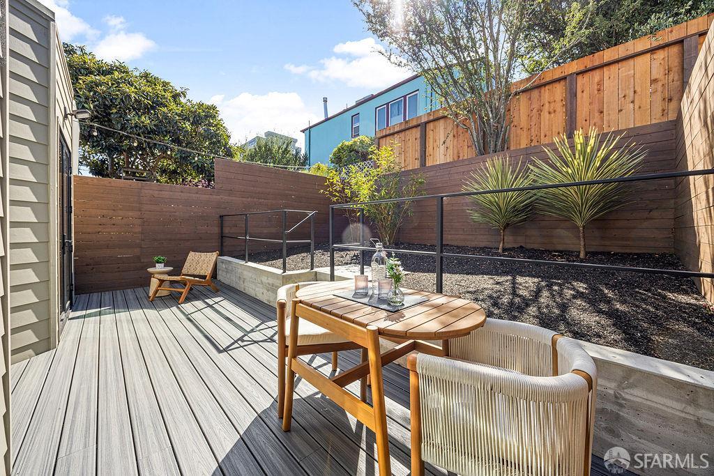 Detail Gallery Image 61 of 68 For 480 Andover St, San Francisco,  CA 94110 - 3 Beds | 3/1 Baths
