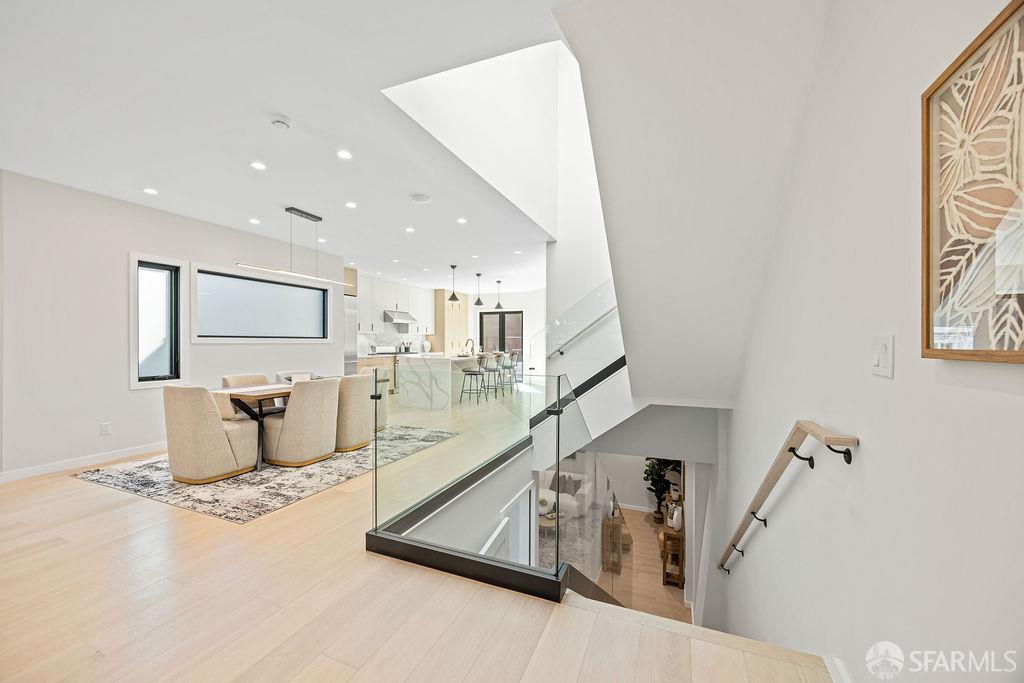 Detail Gallery Image 50 of 68 For 480 Andover St, San Francisco,  CA 94110 - 3 Beds | 3/1 Baths