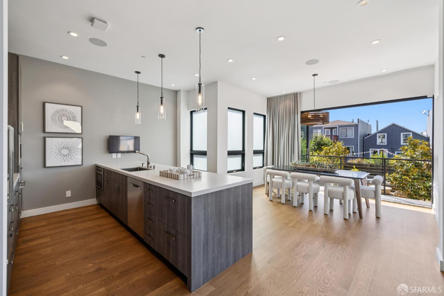 Detail Gallery Image 8 of 52 For 531 33rd Ave, San Francisco,  CA 94121 - – Beds | – Baths