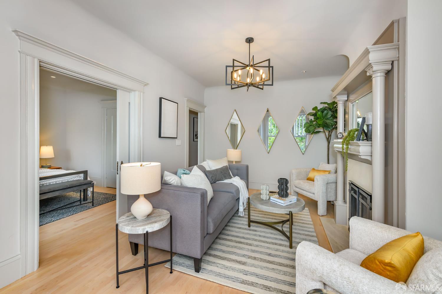 Photo #6: 425071697 Listing 