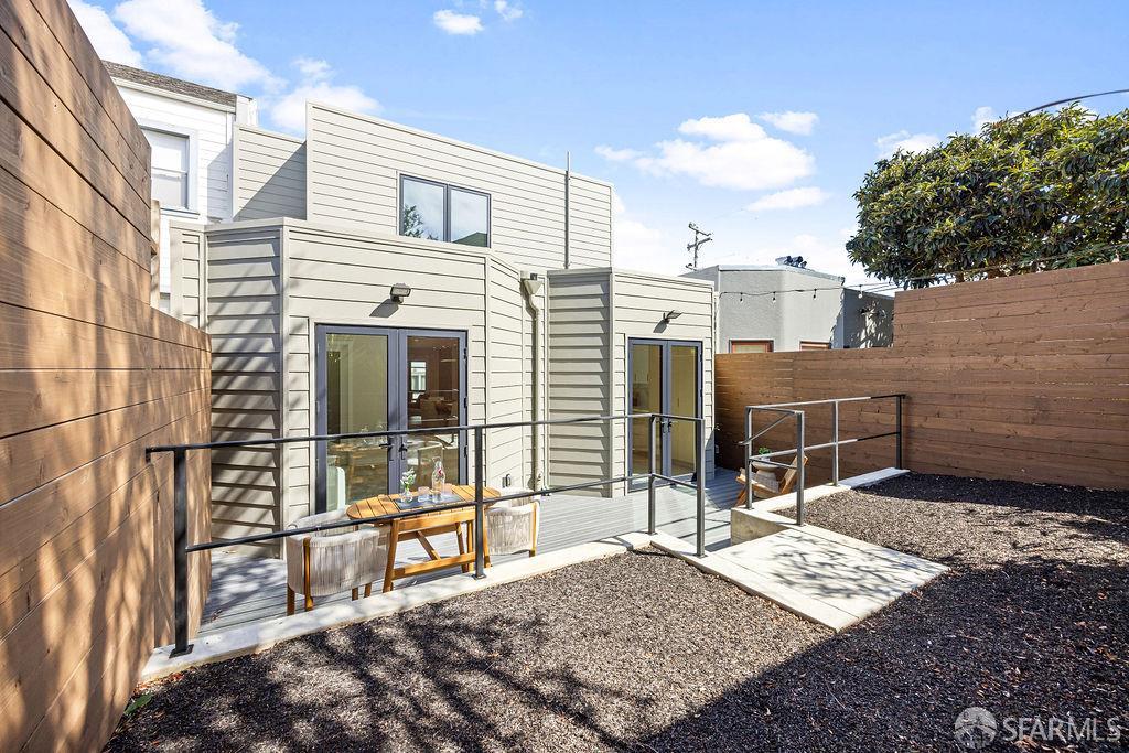Detail Gallery Image 59 of 68 For 480 Andover St, San Francisco,  CA 94110 - 3 Beds | 3/1 Baths