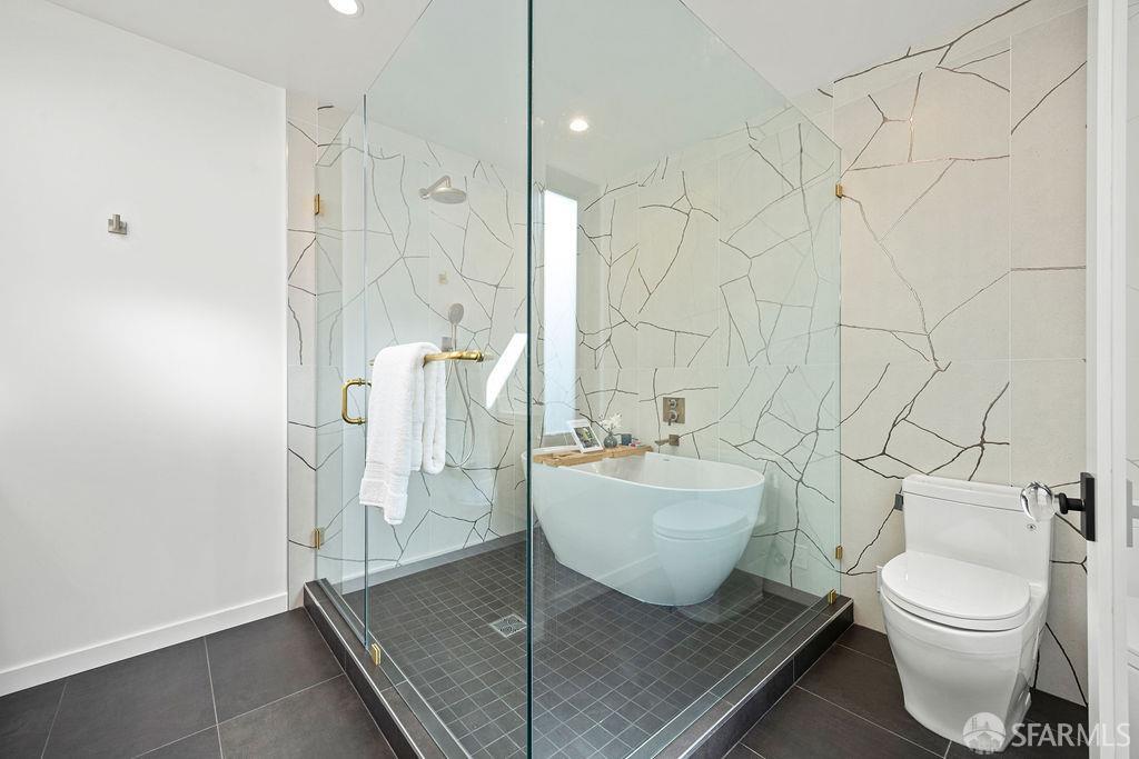 Detail Gallery Image 32 of 68 For 480 Andover St, San Francisco,  CA 94110 - 3 Beds | 3/1 Baths