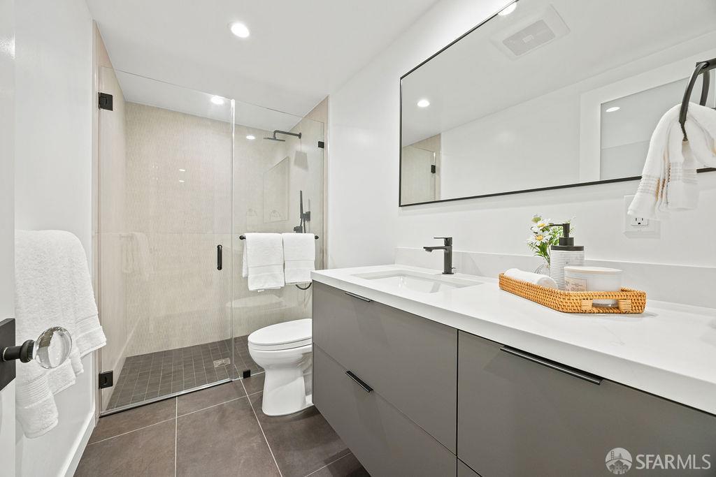 Detail Gallery Image 54 of 68 For 480 Andover St, San Francisco,  CA 94110 - 3 Beds | 3/1 Baths