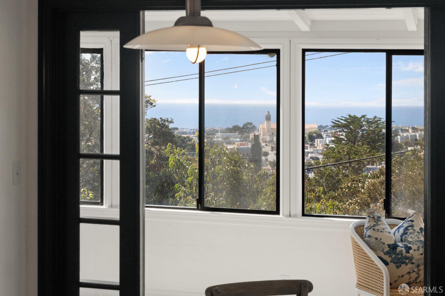 Detail Gallery Image 14 of 46 For 92 San Pablo Ave, San Francisco,  CA 94127 - 4 Beds | 3 Baths