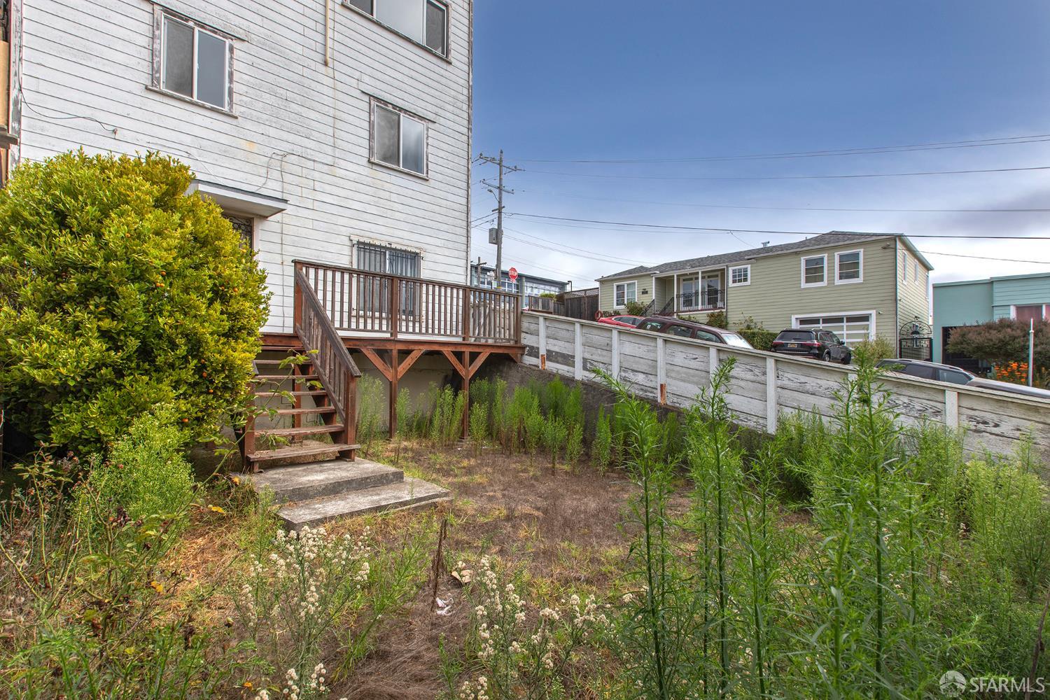 Detail Gallery Image 23 of 34 For 501 Sargent St, San Francisco,  CA 94132 - 3 Beds | 2 Baths