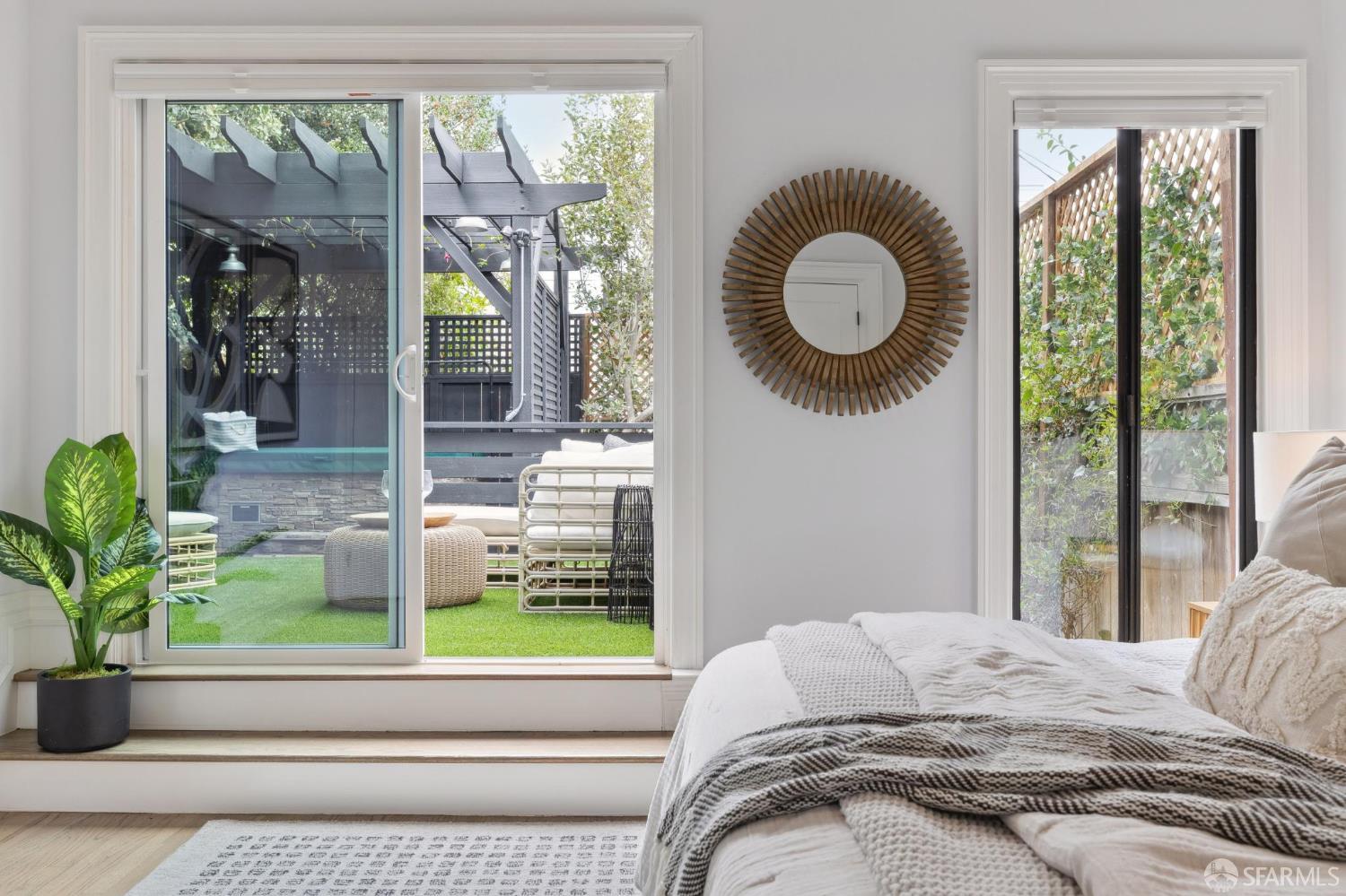 Detail Gallery Image 39 of 58 For 2841 Larkin St, San Francisco,  CA 94019 - 4 Beds | 3/1 Baths