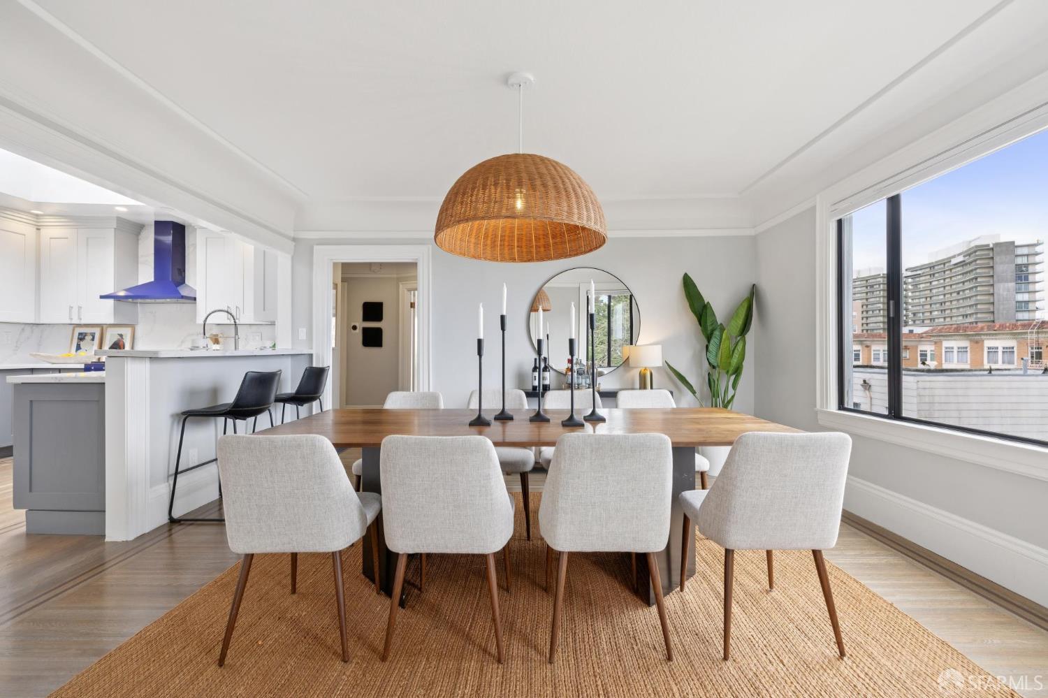 Detail Gallery Image 11 of 58 For 2841 Larkin St, San Francisco,  CA 94019 - 4 Beds | 3/1 Baths