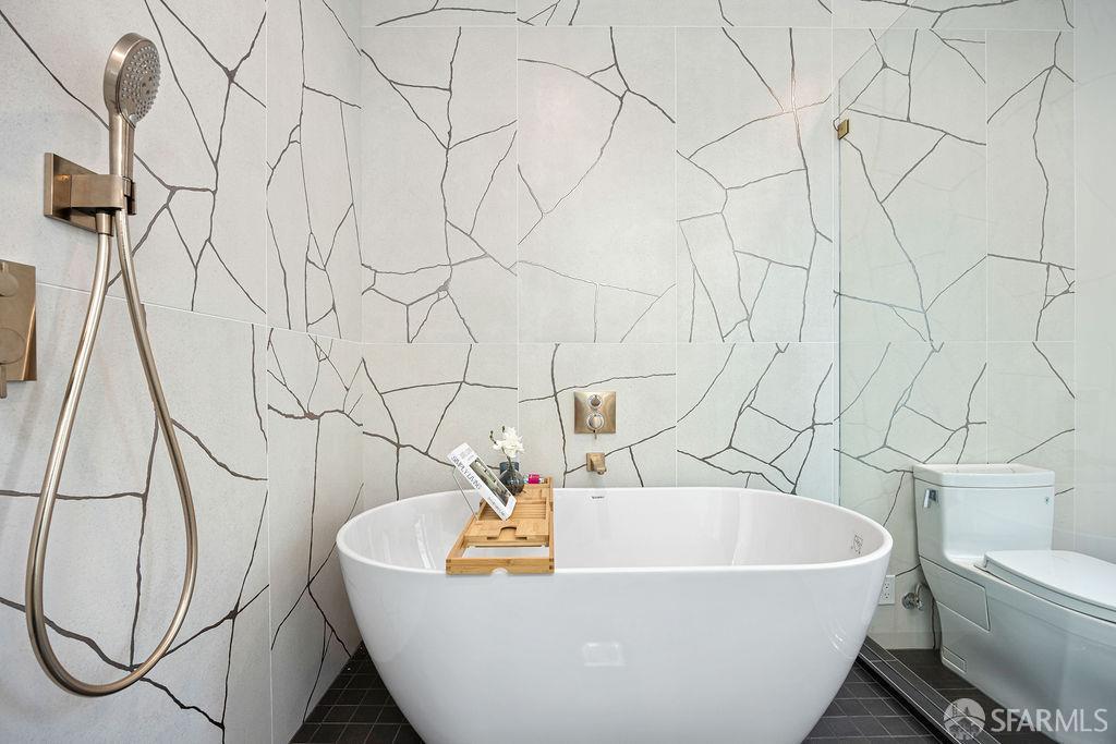 Detail Gallery Image 33 of 68 For 480 Andover St, San Francisco,  CA 94110 - 3 Beds | 3/1 Baths