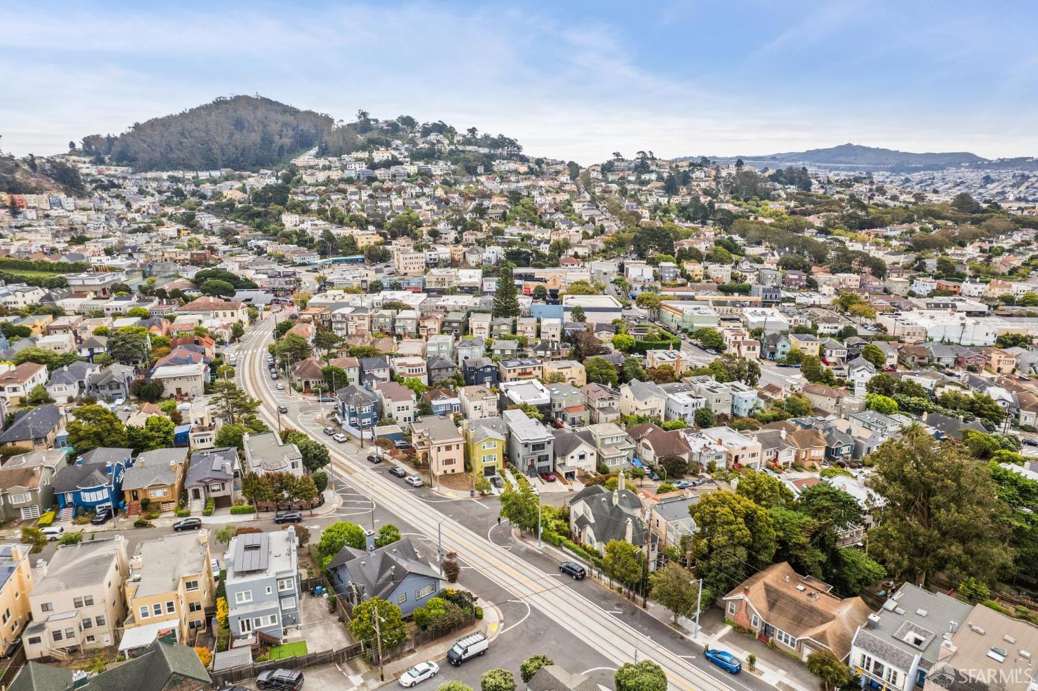 Detail Gallery Image 7 of 77 For 110 Forest Side Ave, San Francisco,  CA 94127 - 4 Beds | 3 Baths
