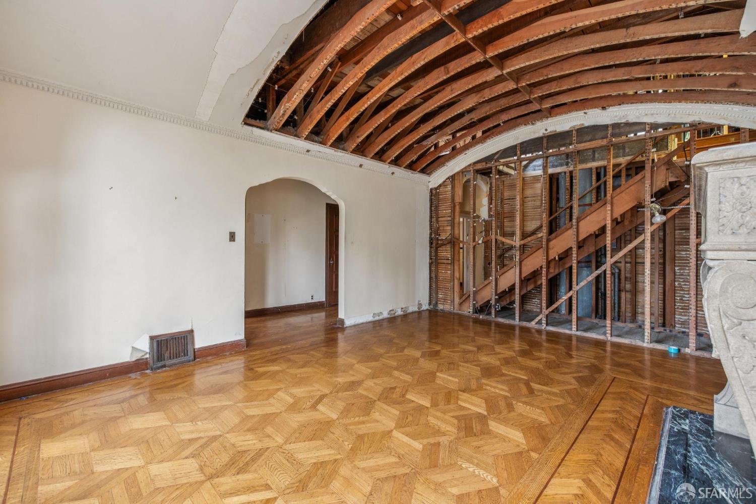 Detail Gallery Image 18 of 77 For 110 Forest Side Ave, San Francisco,  CA 94127 - 4 Beds | 3 Baths