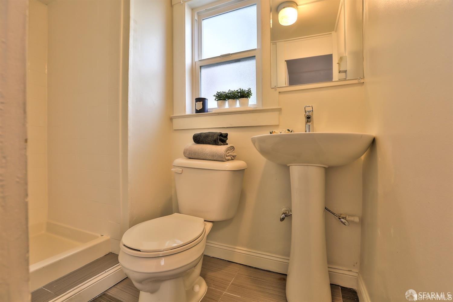 Detail Gallery Image 33 of 33 For 1545 Balboa St, San Francisco,  CA 94118 - – Beds | – Baths